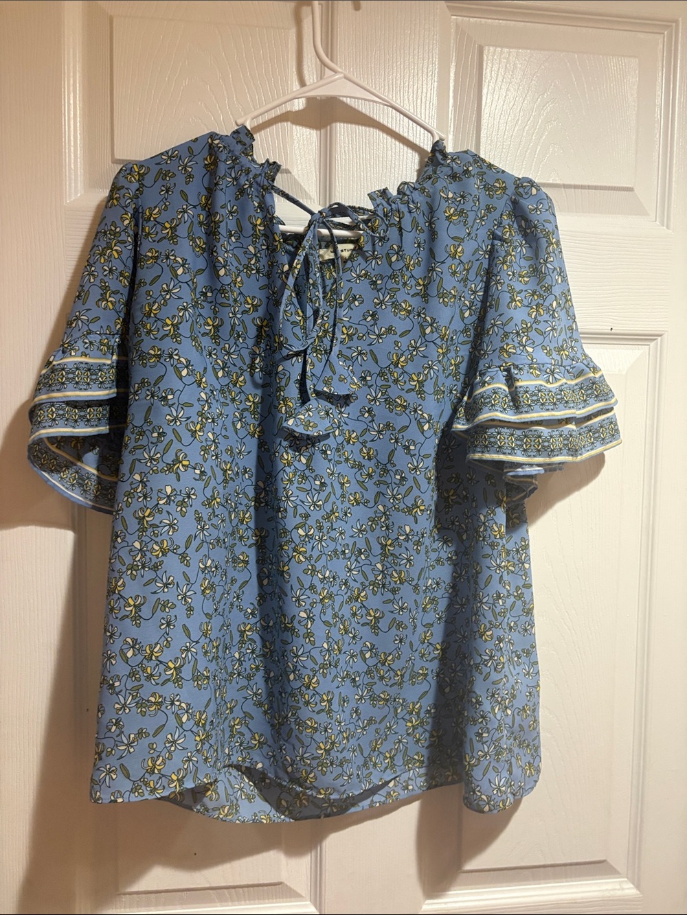 Blue Floral Tie-Neck Women's Top